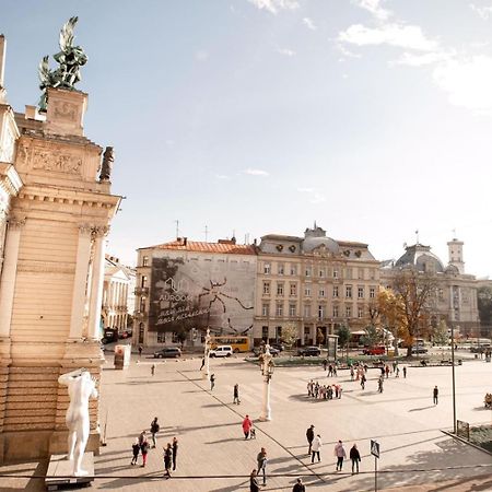 Apartopera Lviv Eksteriør bilde
